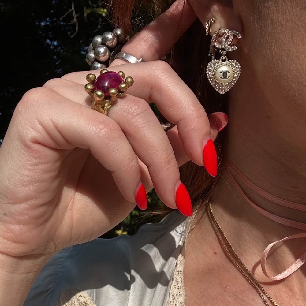 CHANEL Silver Filigree Drop Earrings - Authentic with Paperwork - Picture 6 of 10